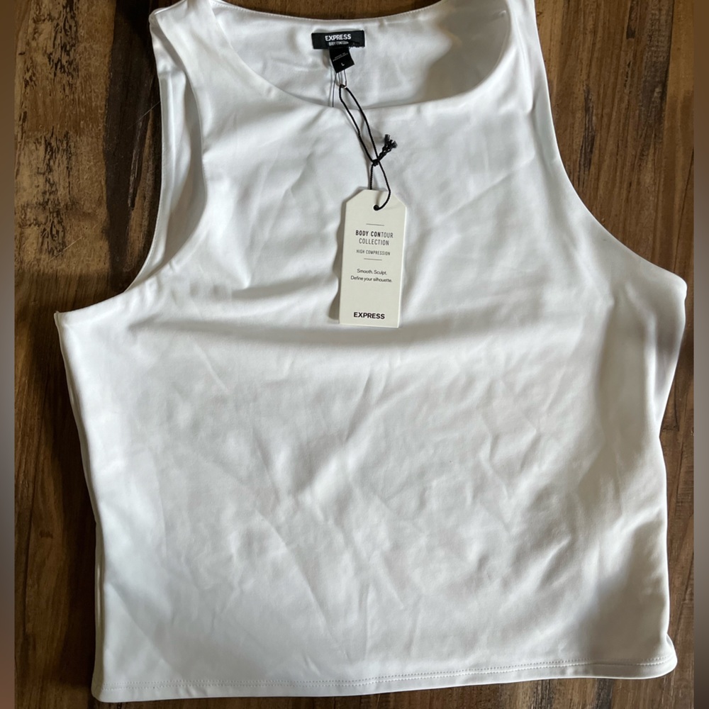 Express Body Contour Top